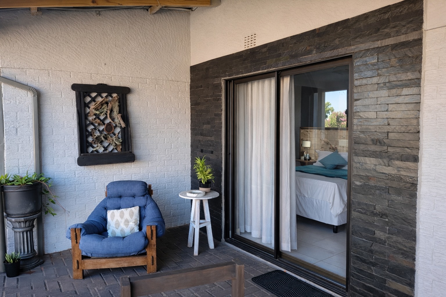 Accommodation In Brakpan The Aqua Room